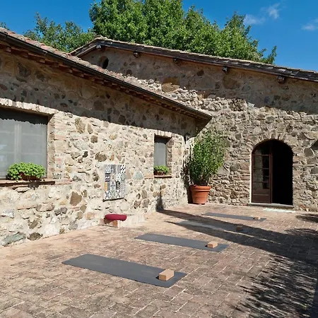 Tenuta Le Pianore Чиниджиано