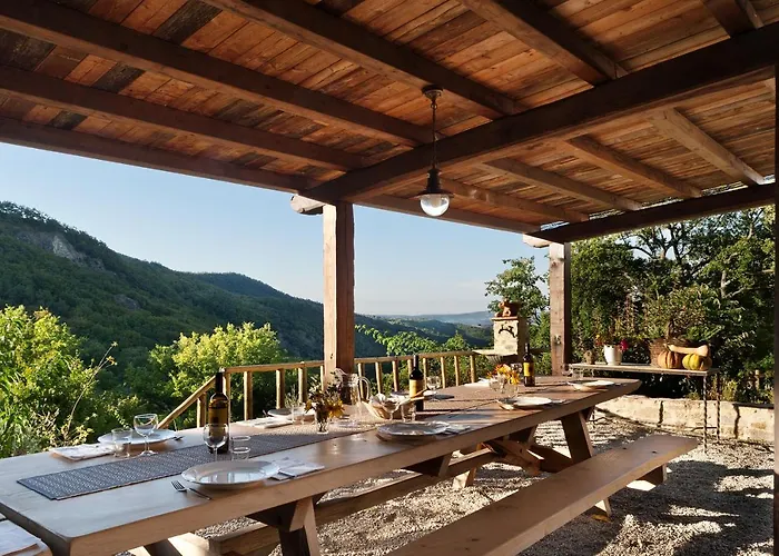 Tenuta Le Pianore 山林小屋 *
